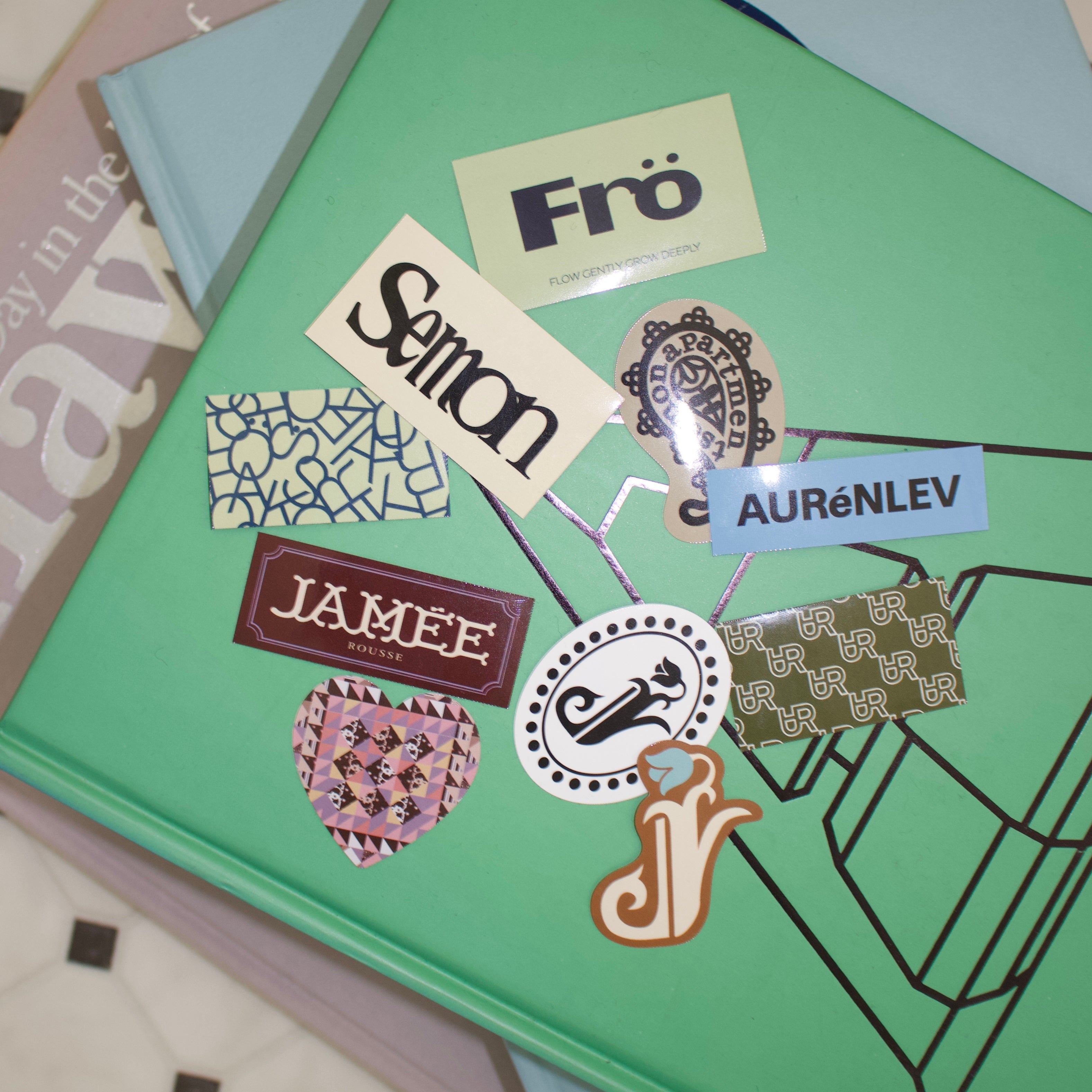 【Frøm limited】Frö STICKER SET