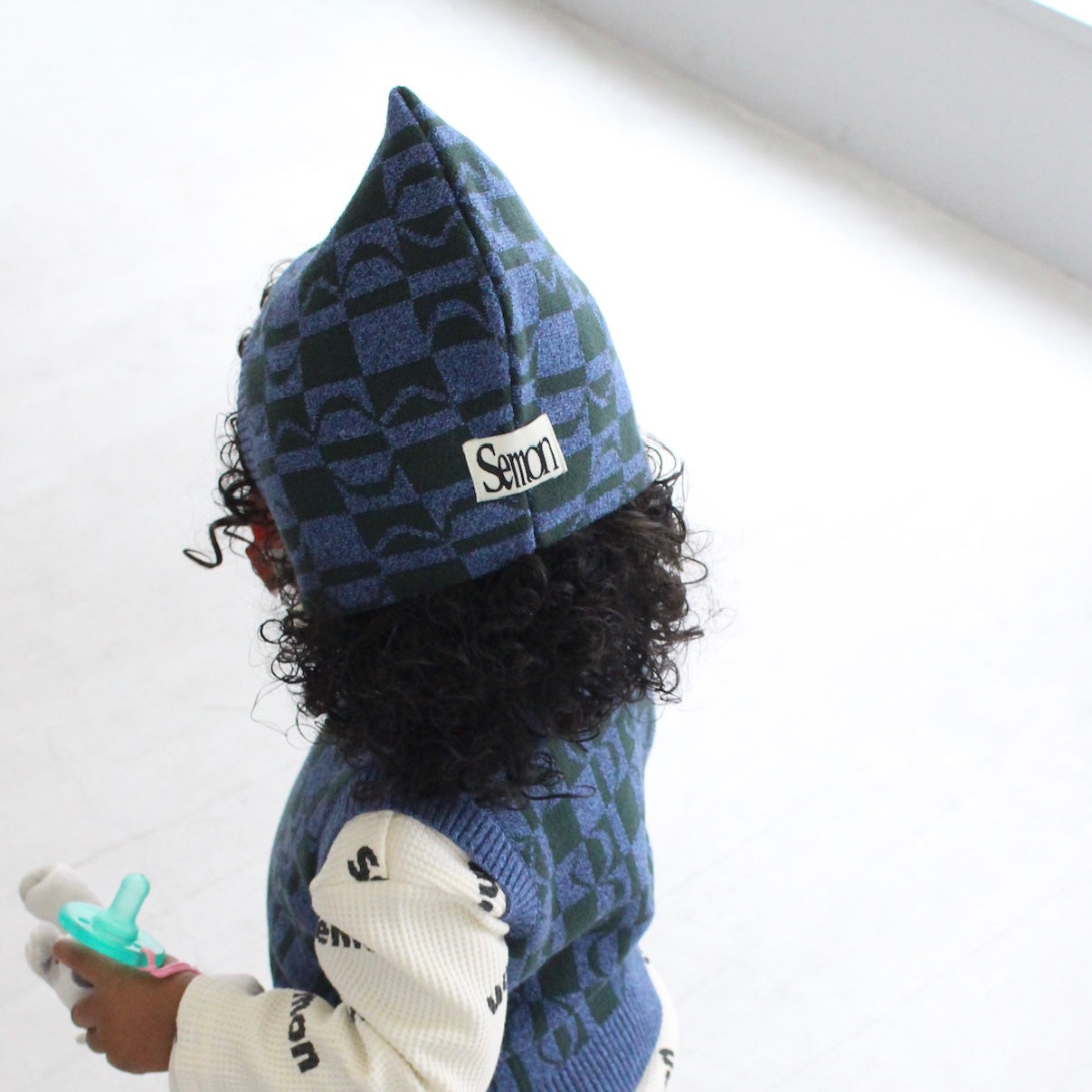 PATTERN KNIT BONNET