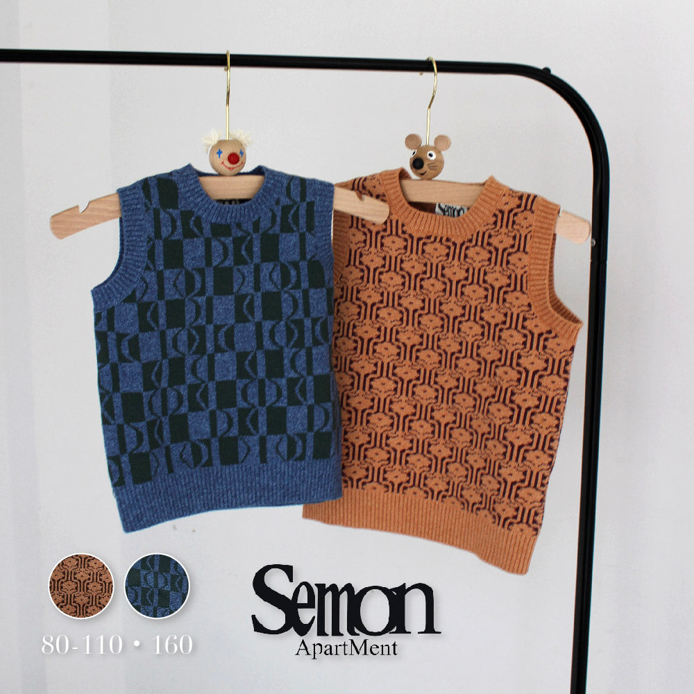 PATTERN KNIT VEST