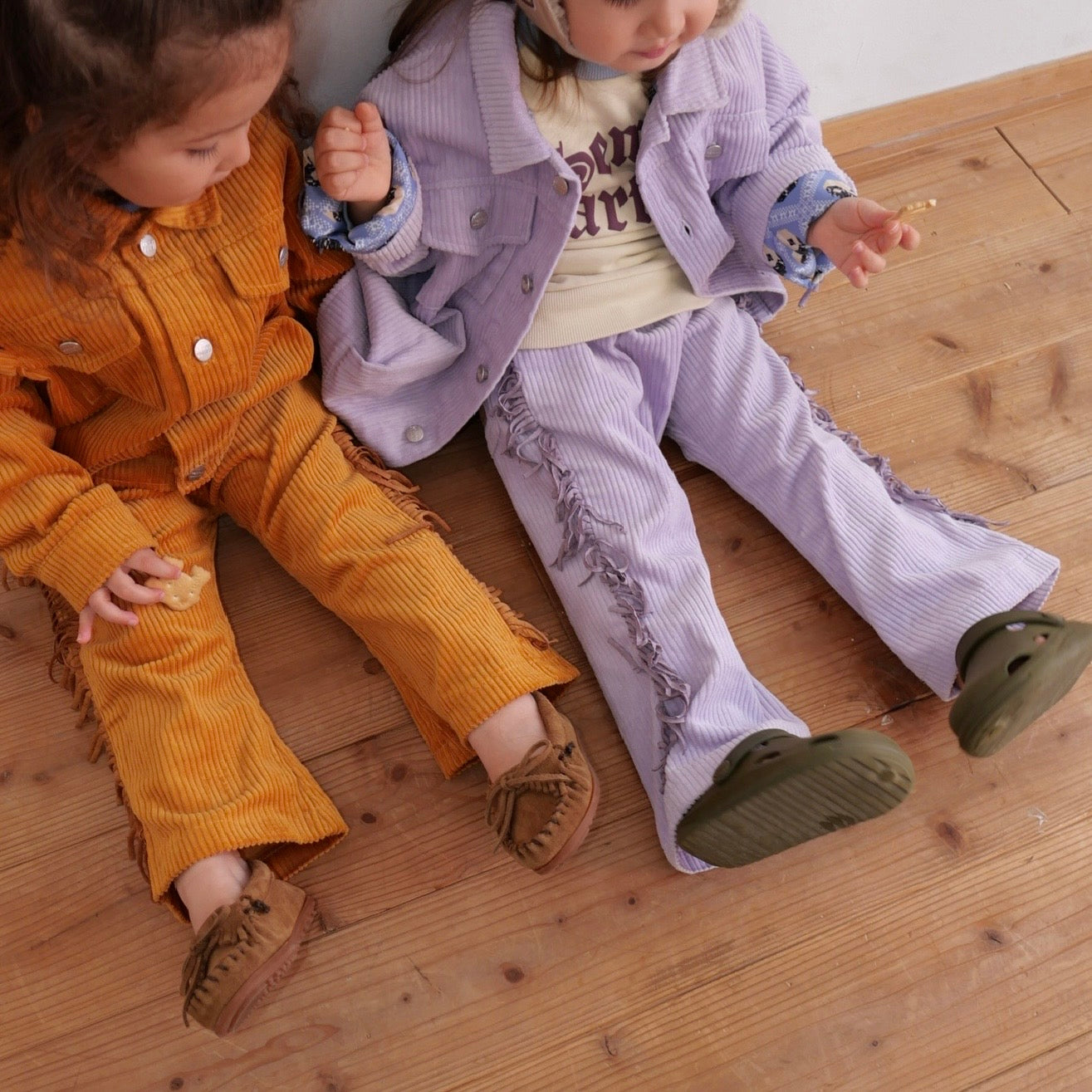 CORDUROY FRINGE FLARE PANTS