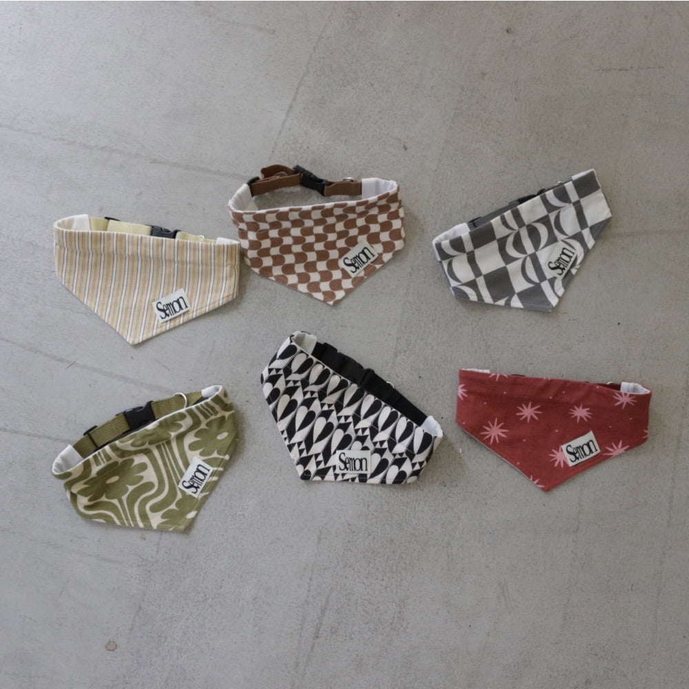 PATTERN DOG SCARF