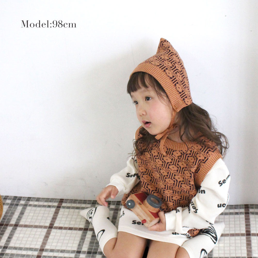 PATTERN KNIT BONNET