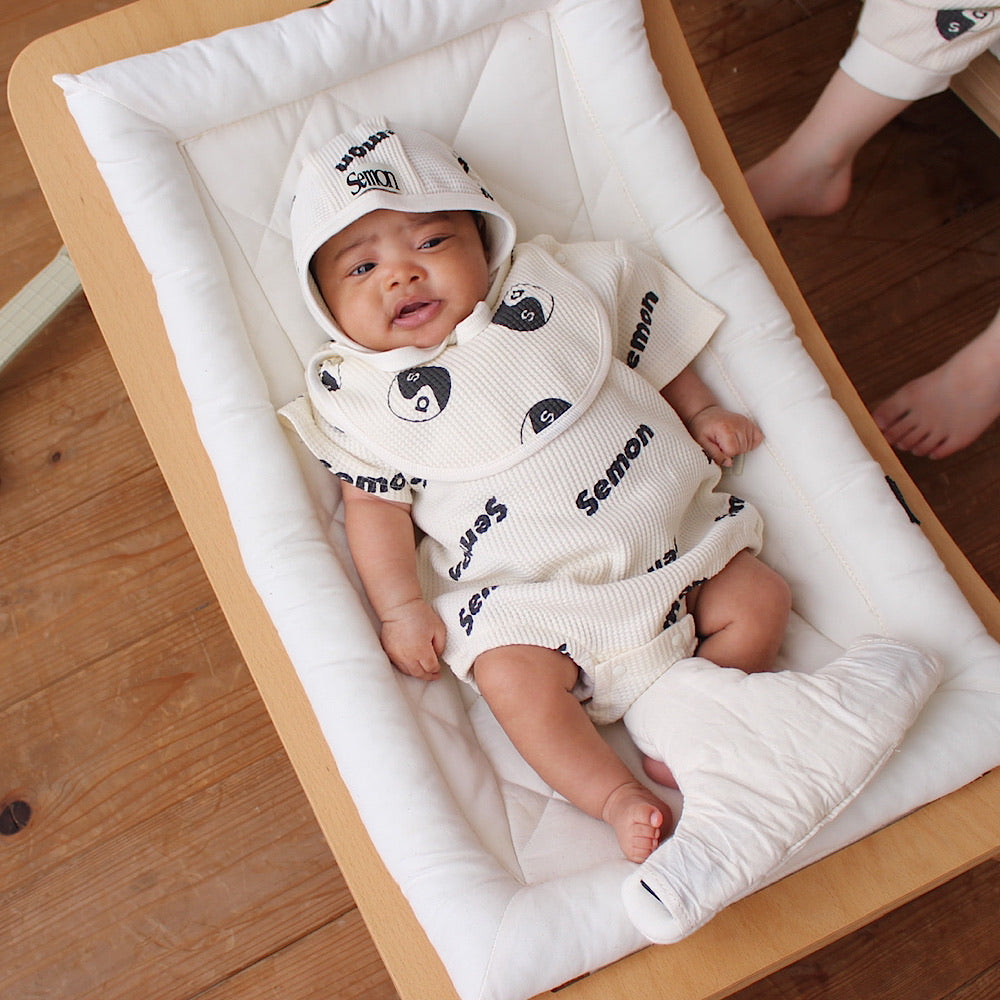 WAFFLE PRINT BONNET