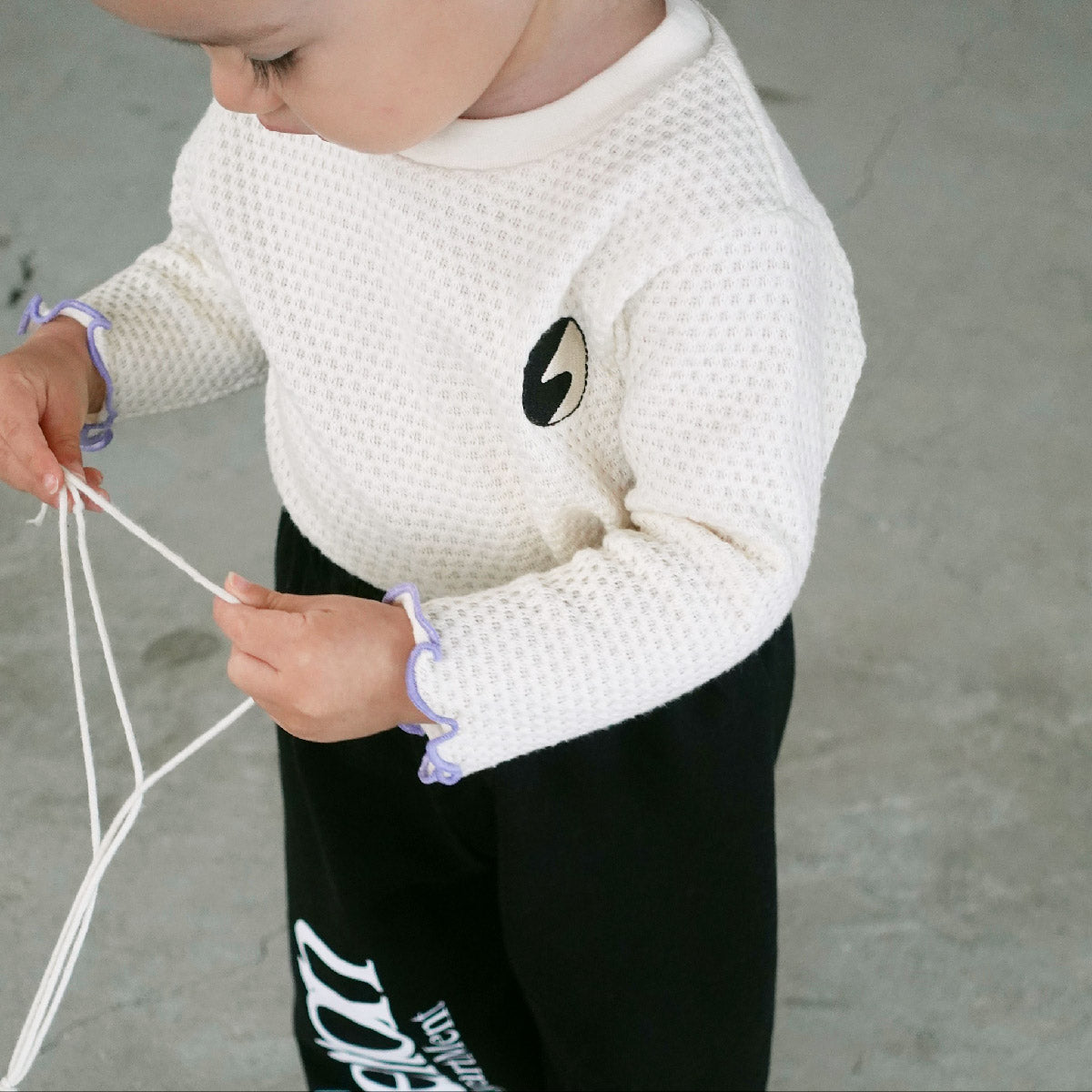 WAFFLE EMBROIDERED TOPS