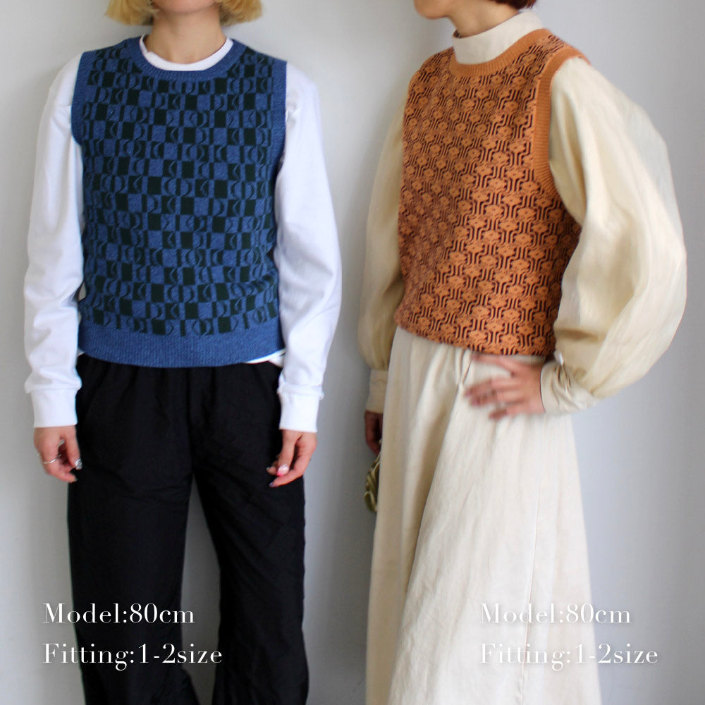 PATTERN KNIT VEST
