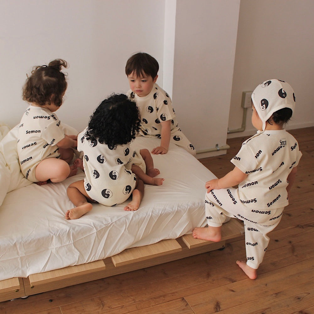 WAFFLE PRINT HALF SLEEVE ROMPERS