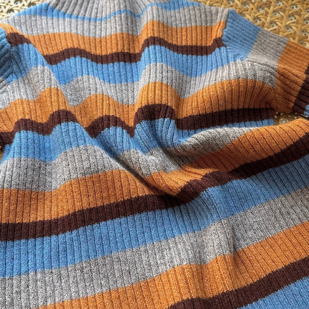 Multi-border knit