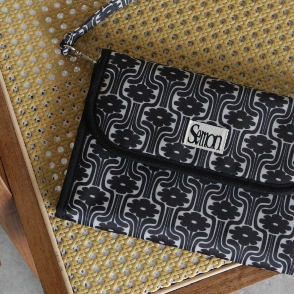 MATERNAL AND CHILD NOTEBOOK CASE