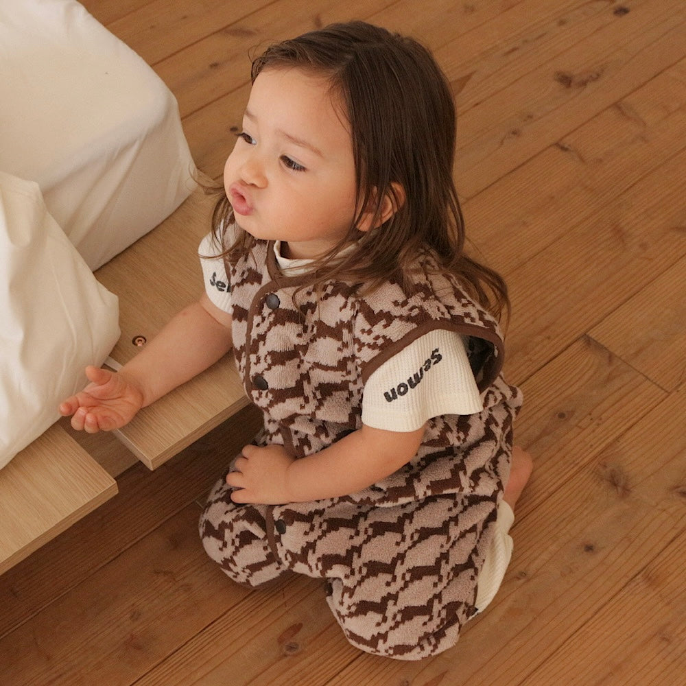 REVERSIBLE PATTERN SLEEPER