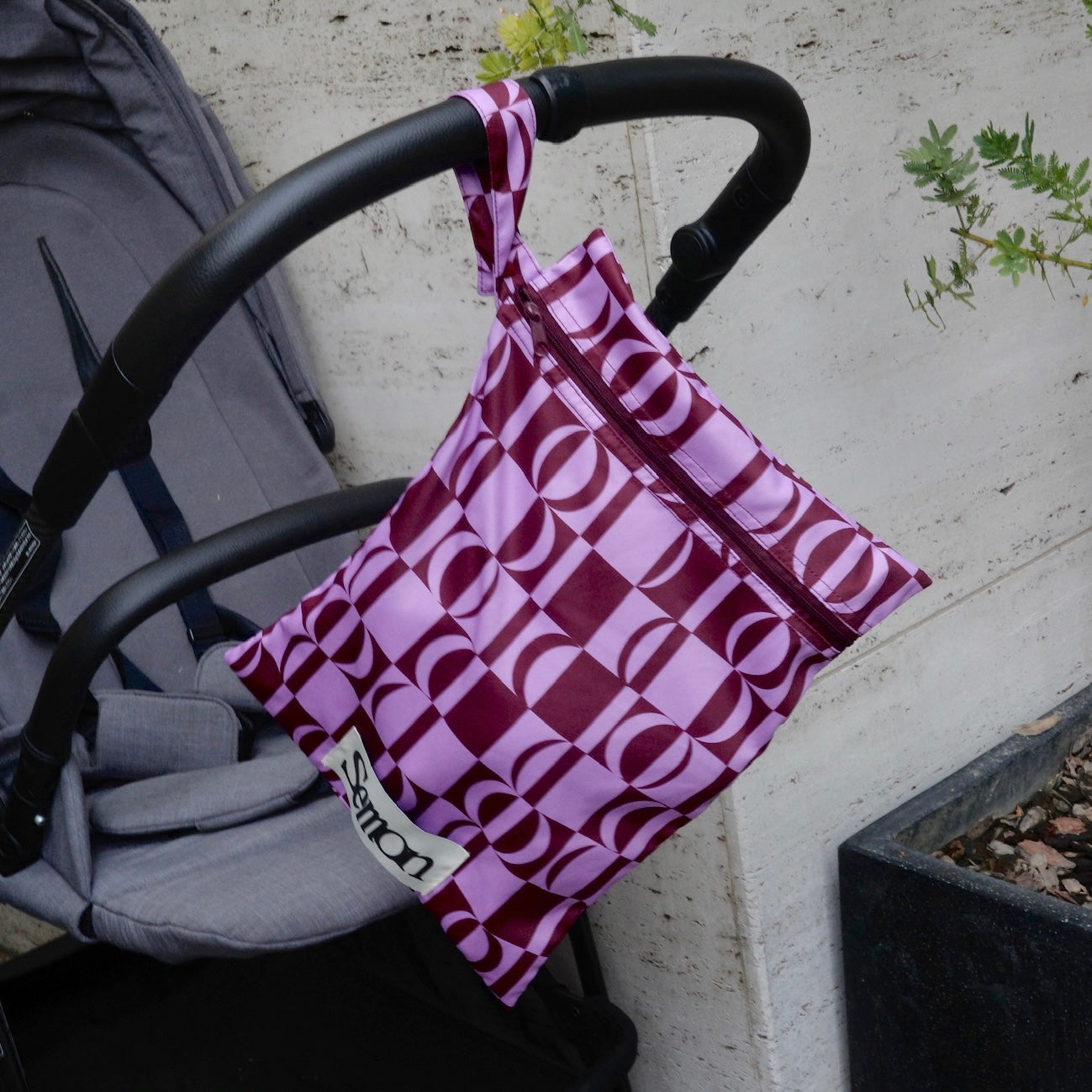 Patterned waterproof pouch