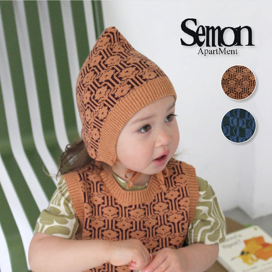 Pattern knit bonnet