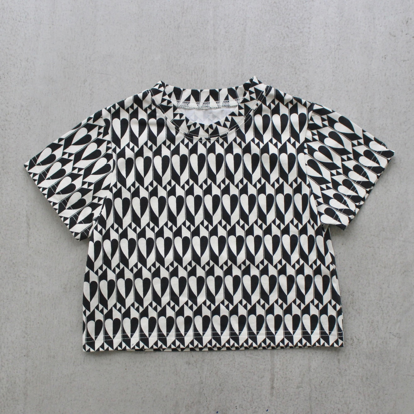 PATTERNED T-SHIRT