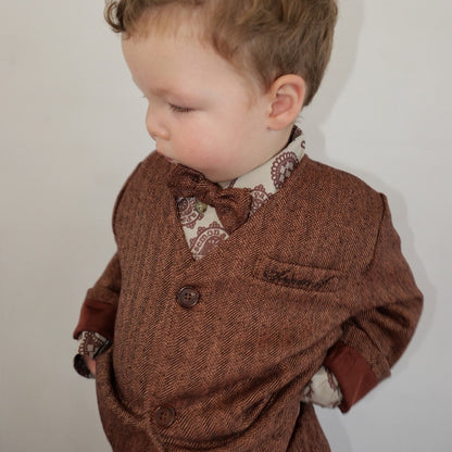 HERRINGDONE TWEED JACKET & BOW TIE SET