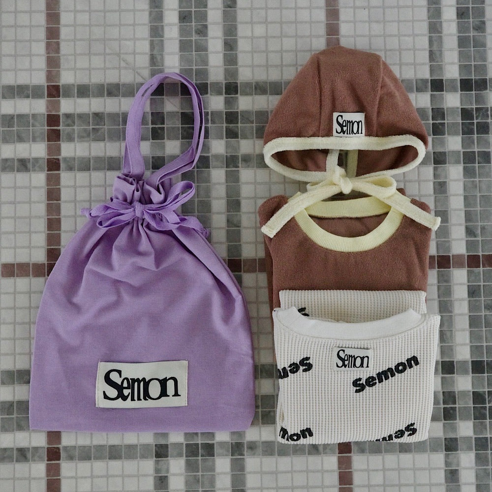 GIFT WRAPPING BAG (cannot be purchased separately)