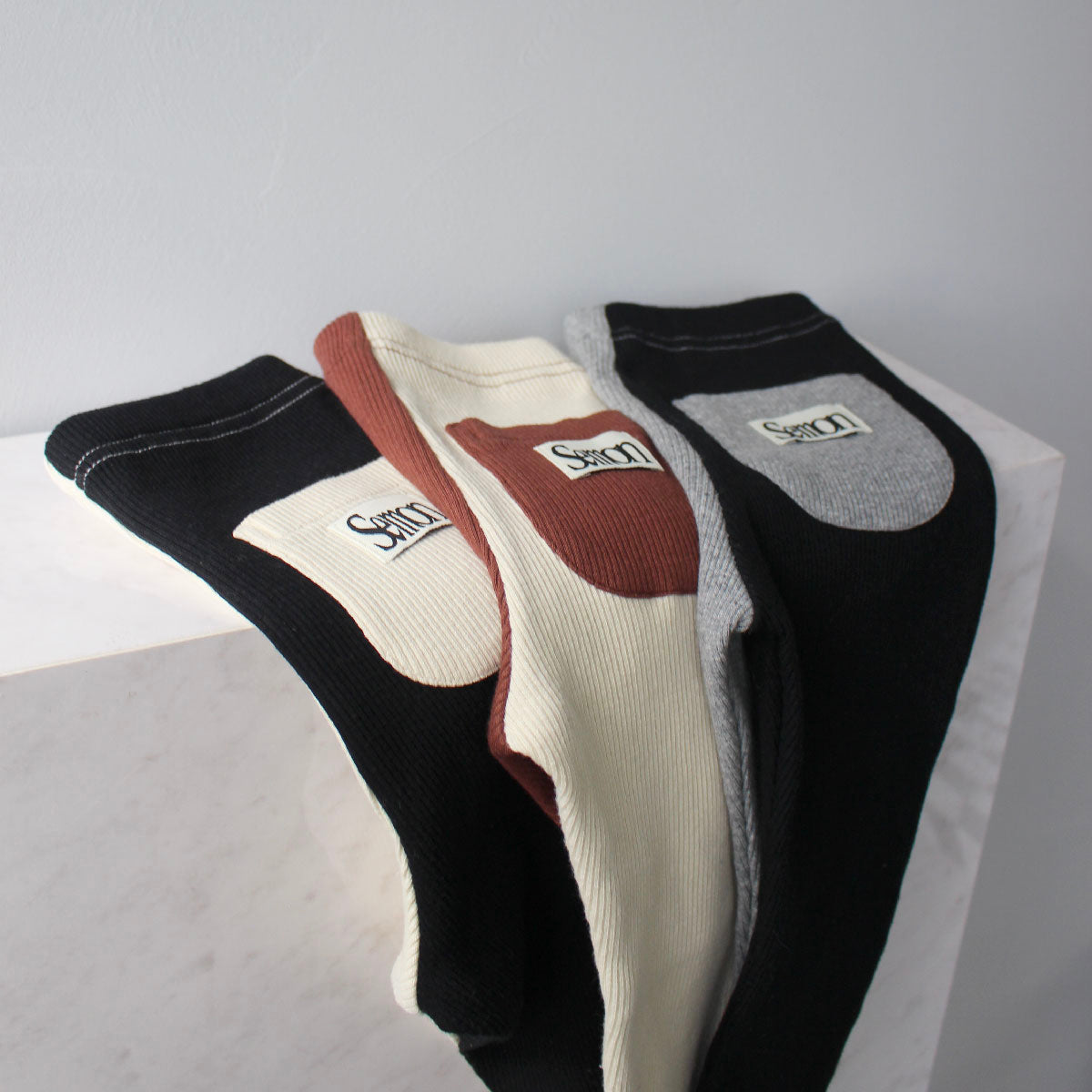 Asymmetrical Rib Leggings