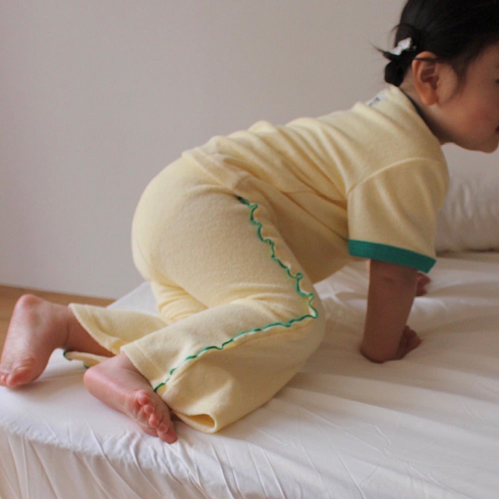 PILE MELLOW FLARE PANTS