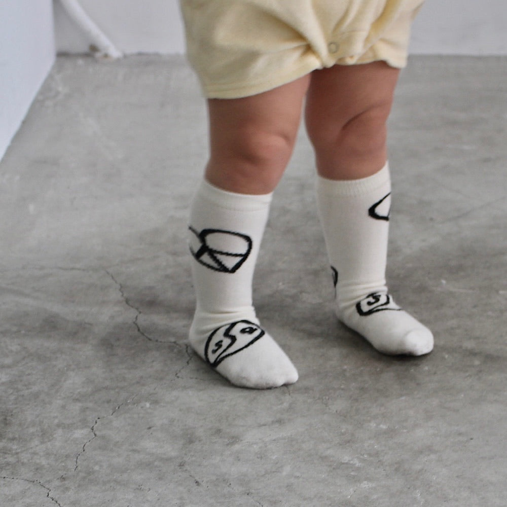 2 sets of high socks