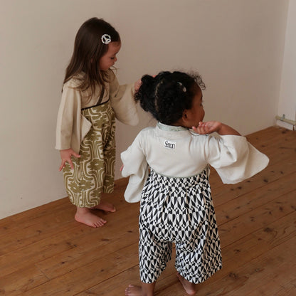 【ご注文から2週間以内でお届け】PATTERN HAKAMA ROMPERS