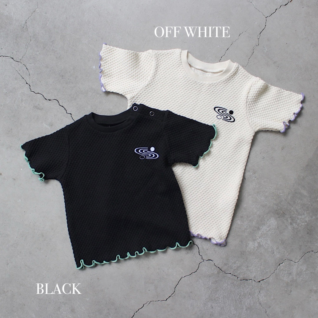 WAFFLE EMBROIDERED HALF SLEEVE TEE