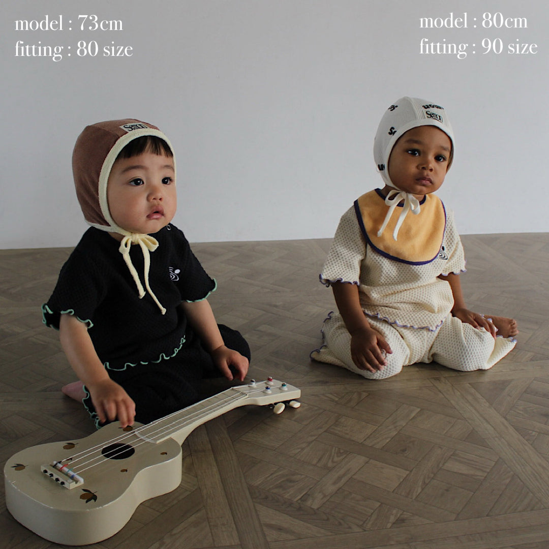 WAFFLE EMBROIDERED HALF SLEEVE TEE