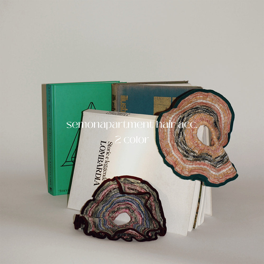 MIXED BORDER KNIT SCRUNCHIE