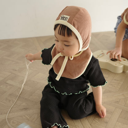 PILE PIPING BIB