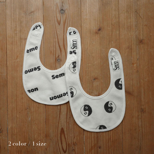 WAFFLE PRINT BIB