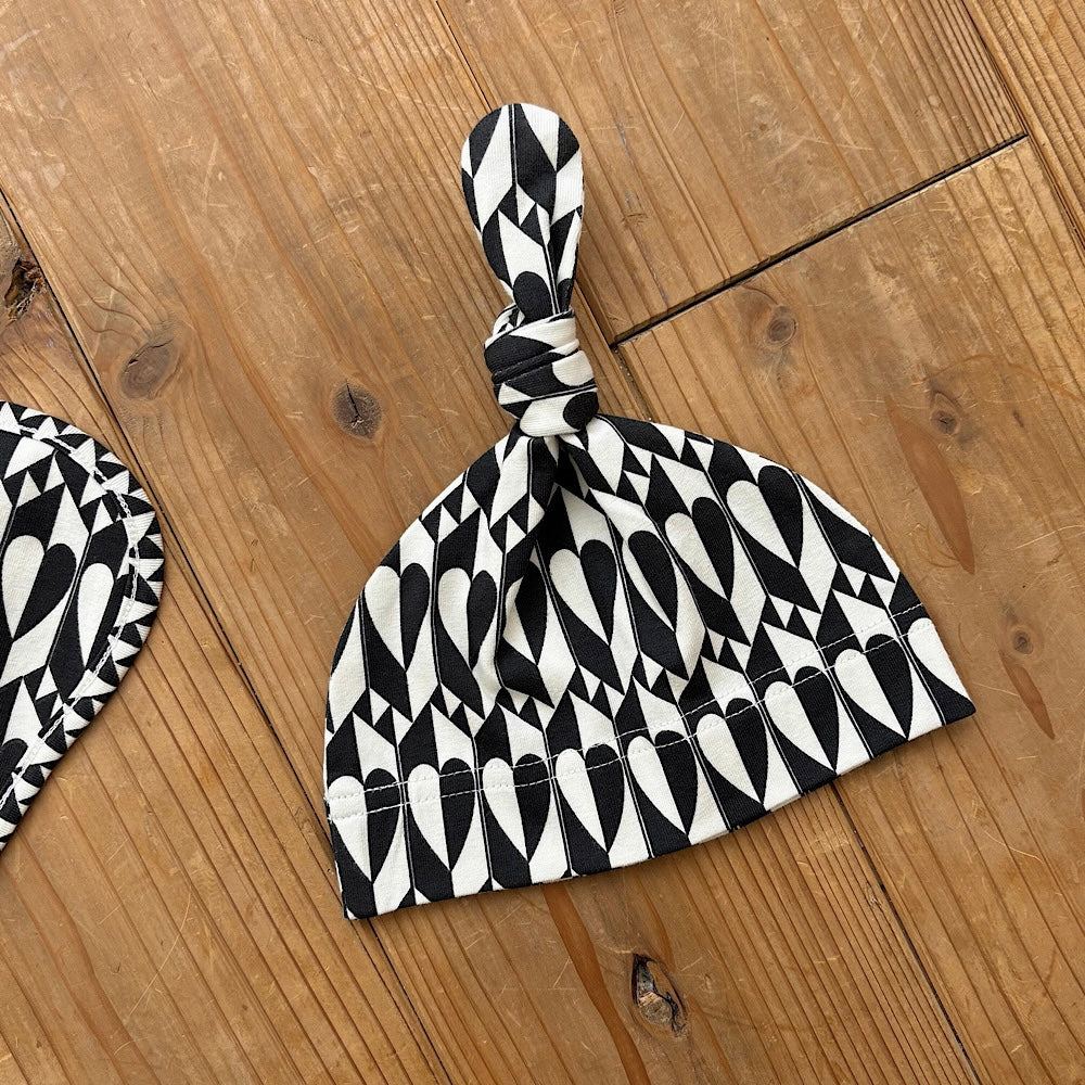 PATTERN 2SET SWADDLE