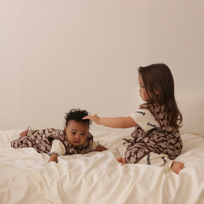 REVERSIBLE PATTERN SLEEPER