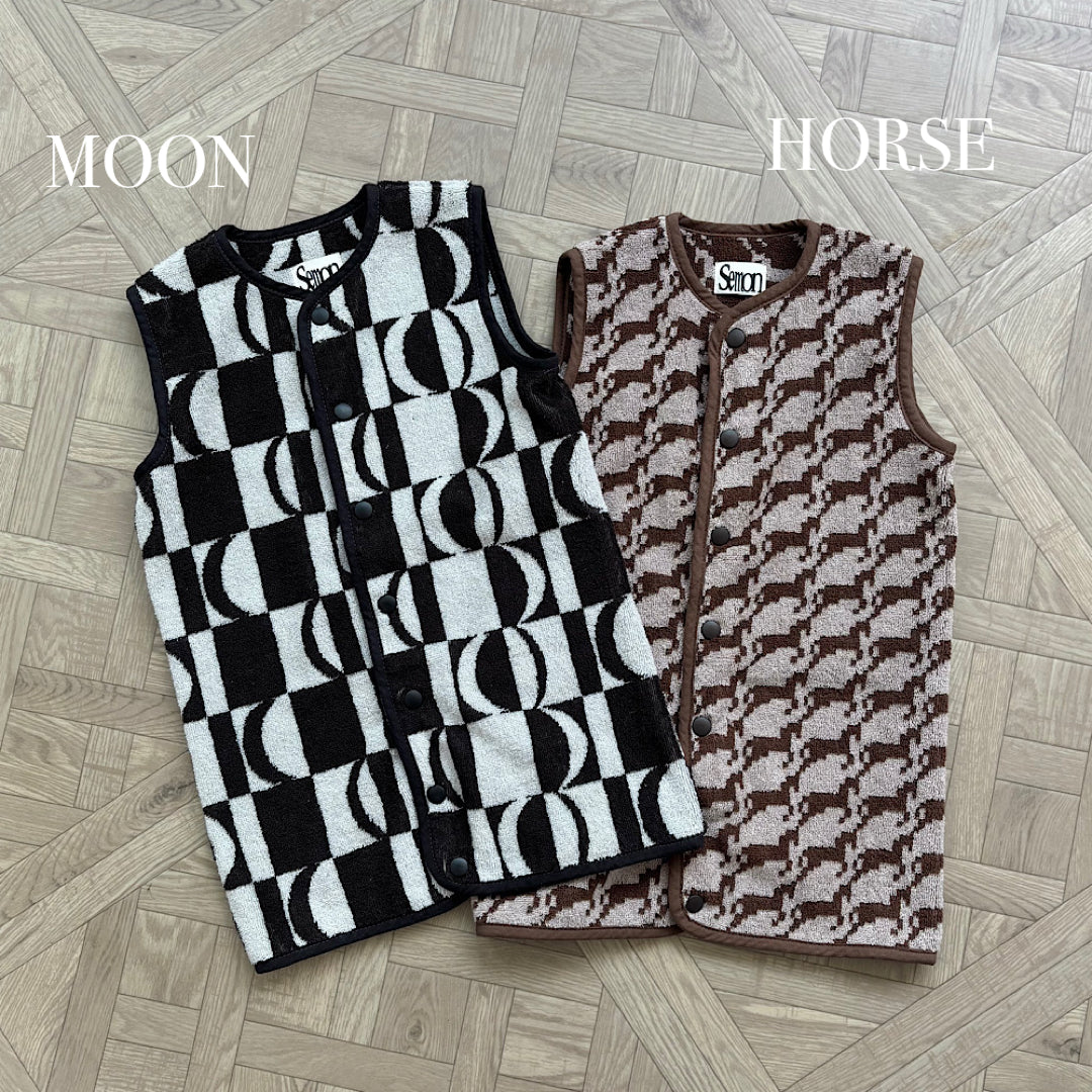 REVERSIBLE PATTERN SLEEPER