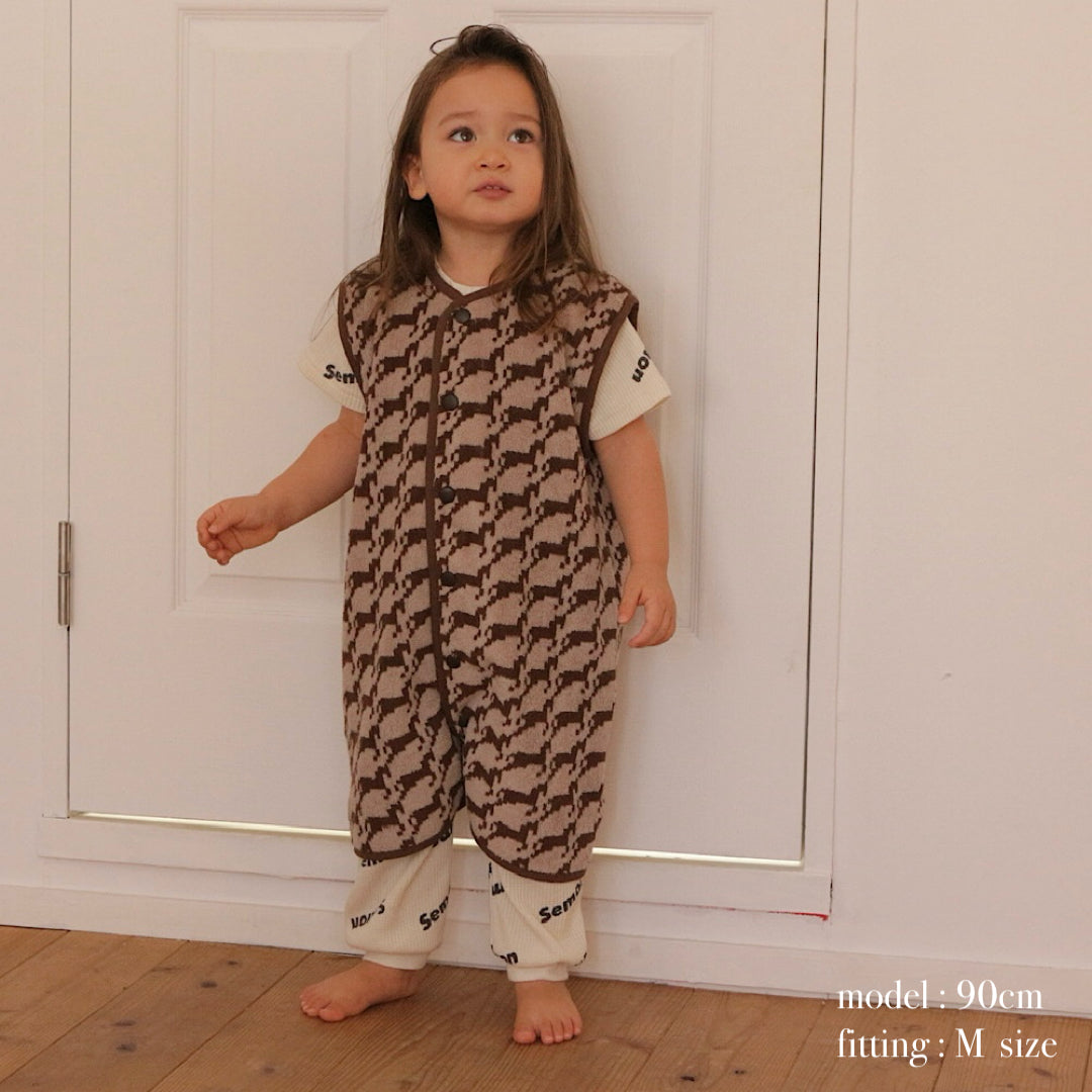 REVERSIBLE PATTERN SLEEPER